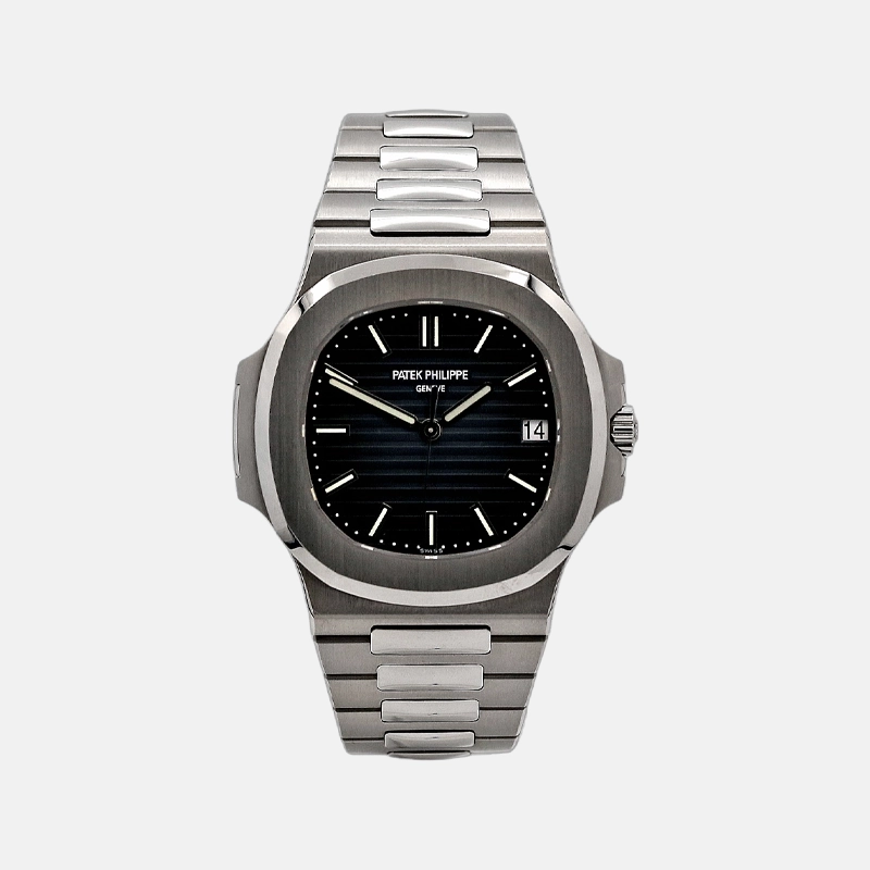 patek-philippe-nautilus-black-dial
